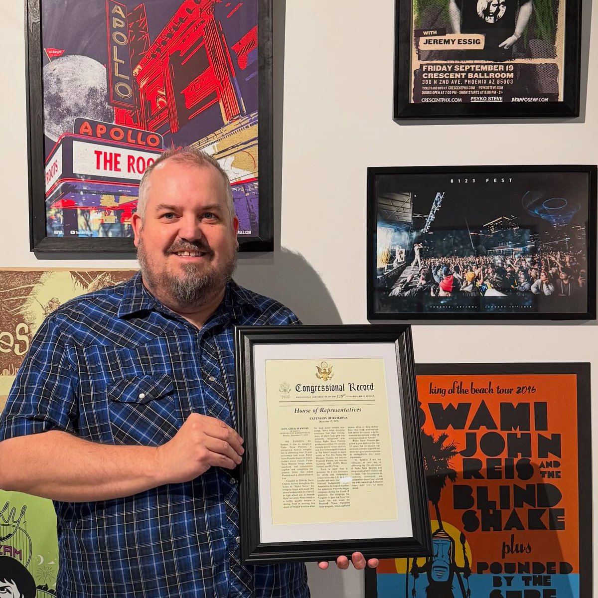 RepGregStanton's tweet image. For 25 years, @psykosteve has lifted up local artists, packed rooms, and helped Phoenix's music scene thrive.

We partnered up on the #SaveOurStages Act during COVID, and it was a pleasure recognizing this milestone in the Congressional Record.

azcentral.com/story/entertai…