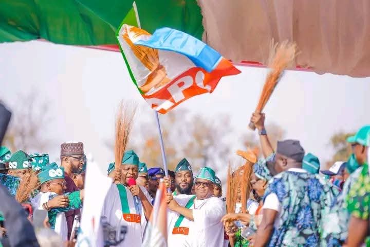 Jerry Doubles tweet media