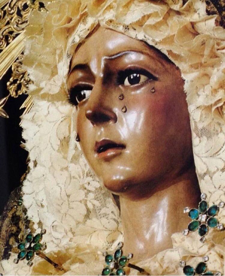 Esperan83634563's tweet image. No existen palabras ante tanta belleza. 

Madre de la esperanza, ruega por nosotros. 
#Macarena #Sentencia #Sevilla #España #Devocion #viralpost