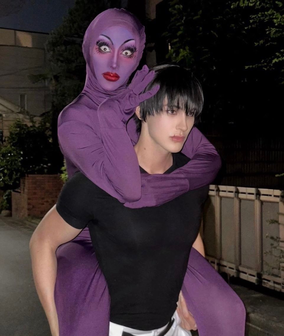 shhhhhh... tweet media