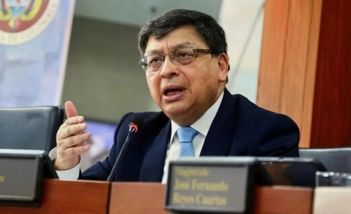 Régimen de Petro envía nueva recusación contra el magistrado Jorge Enrique Ibáñez en caso de la reforma pensional costanoticias.com/regimen-de-pet… <a href="/PoliticaExperta/">Sin Dios No Hay Patria</a> <a href="/lacoutu/">Miguel Lacouture A®</a>