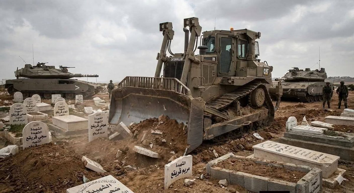 لا حرمة لميت ولا حي....
من كان عدوهم هو صديقنا ومن كان معهم هو عدونا...