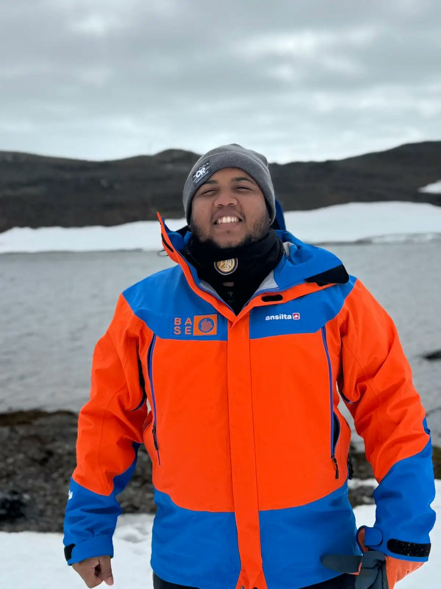 Instituto Milenio BASE tweet media