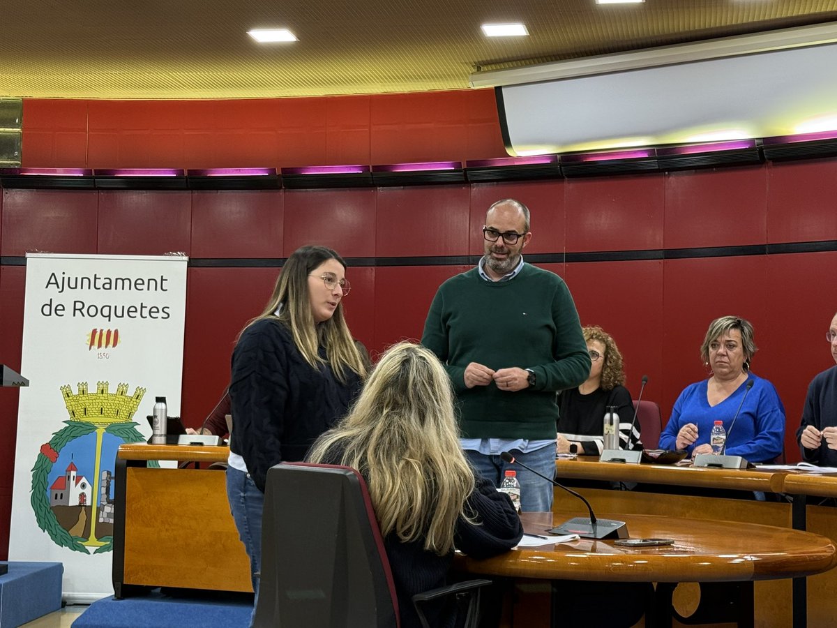 JuntsxEbre's tweet photo. Avui, Gemma Sanromà ha pres possessió com a regidora de l’Ajuntament de Roquetes. 

Des de Junts per les Terres de l’Ebre et desitgem molta sort i encerts en aquesta nova etapa! https://t.co/HLSaJE9ny0