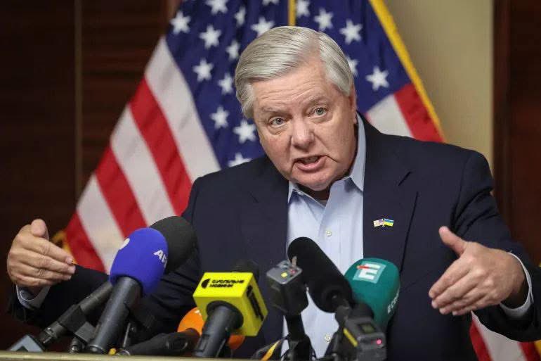 This senator <a href="/LindseyGrahamSC/">Lindsey Graham</a> is the only one of 300 million Americans who has always supported the Kurds, so we are proud of you as Kurds Lindsey…

Please share it…