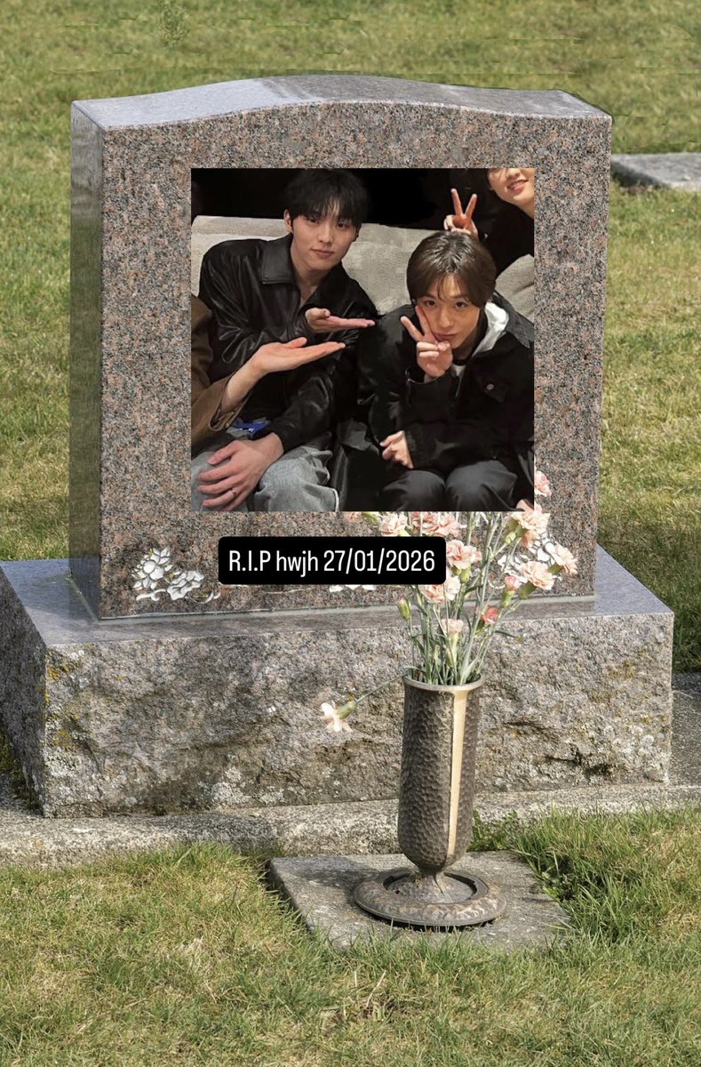 :p | penne tweet media