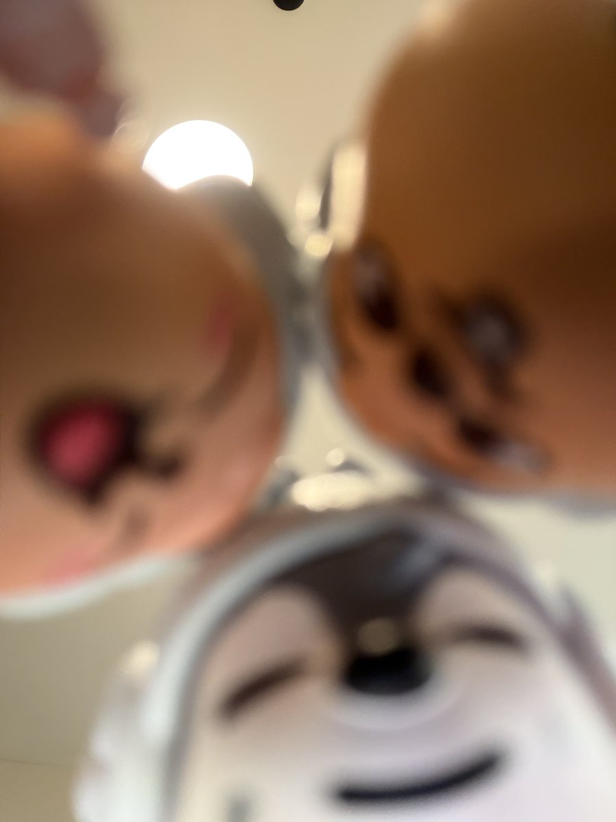 jax (@foureverhan) on Twitter photo 