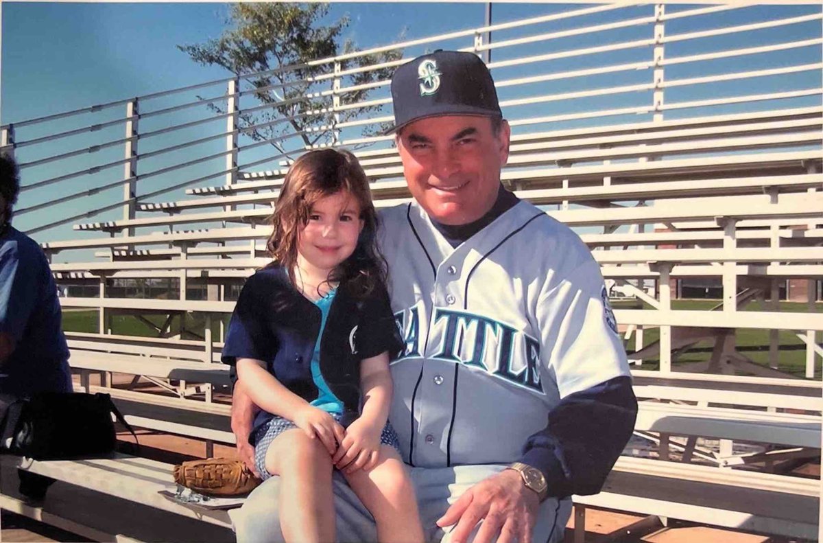 Delaina Stenchever tweet media