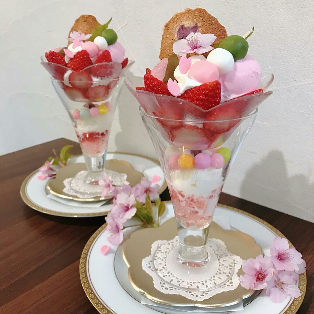 sakurafraise's tweet image. me in my nonhuman forms