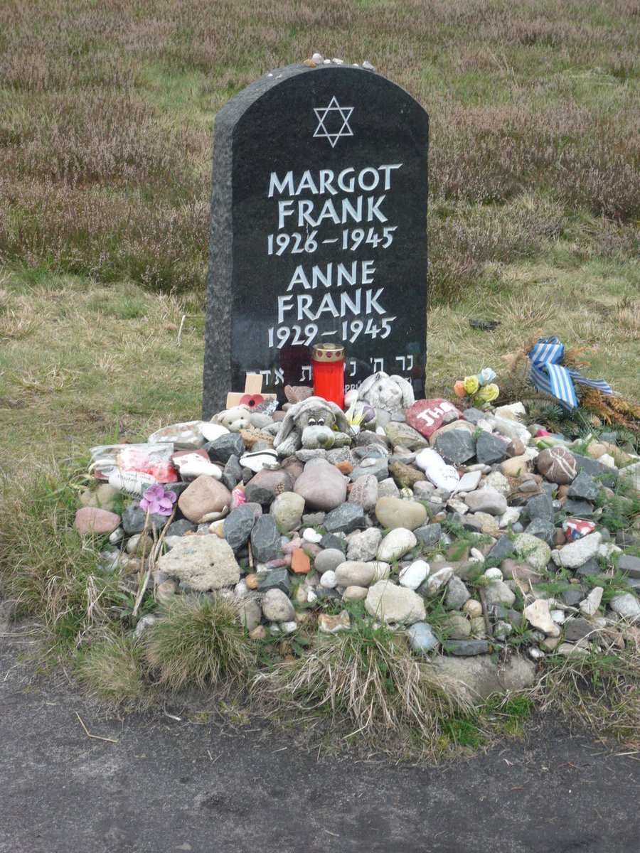 JanetOFlaherty #happilyretired tweet media