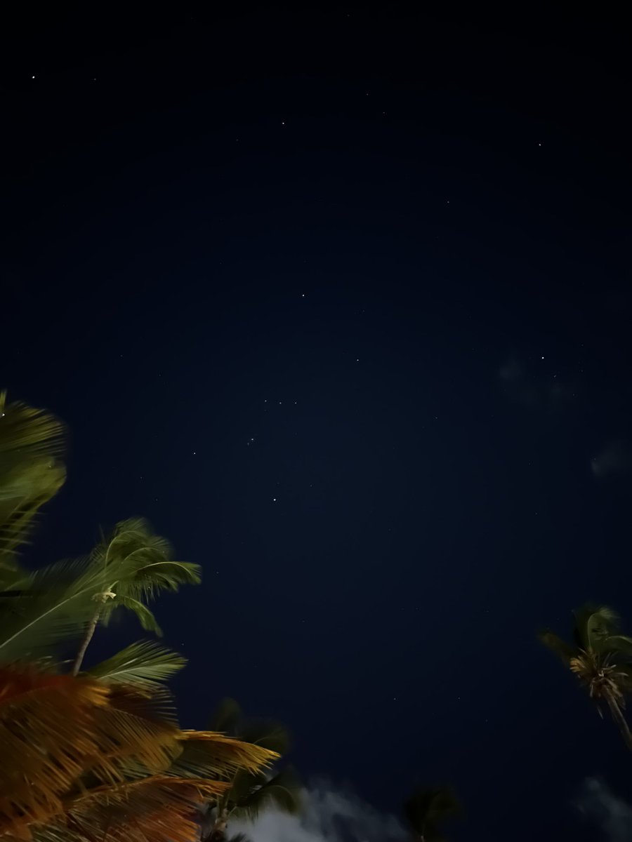 johnceds's tweet image. ♥️