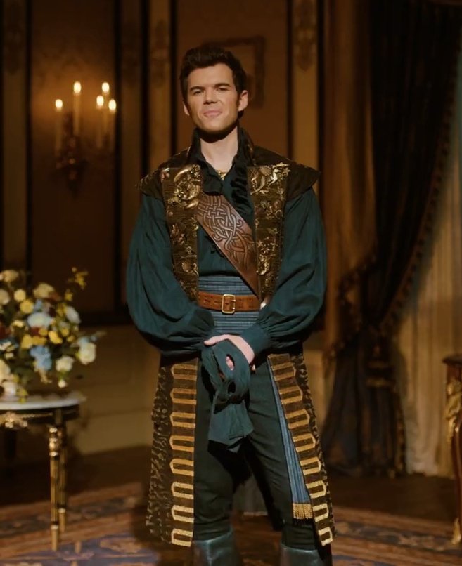 PIRATE PENELOPE                   PIRATE COLIN