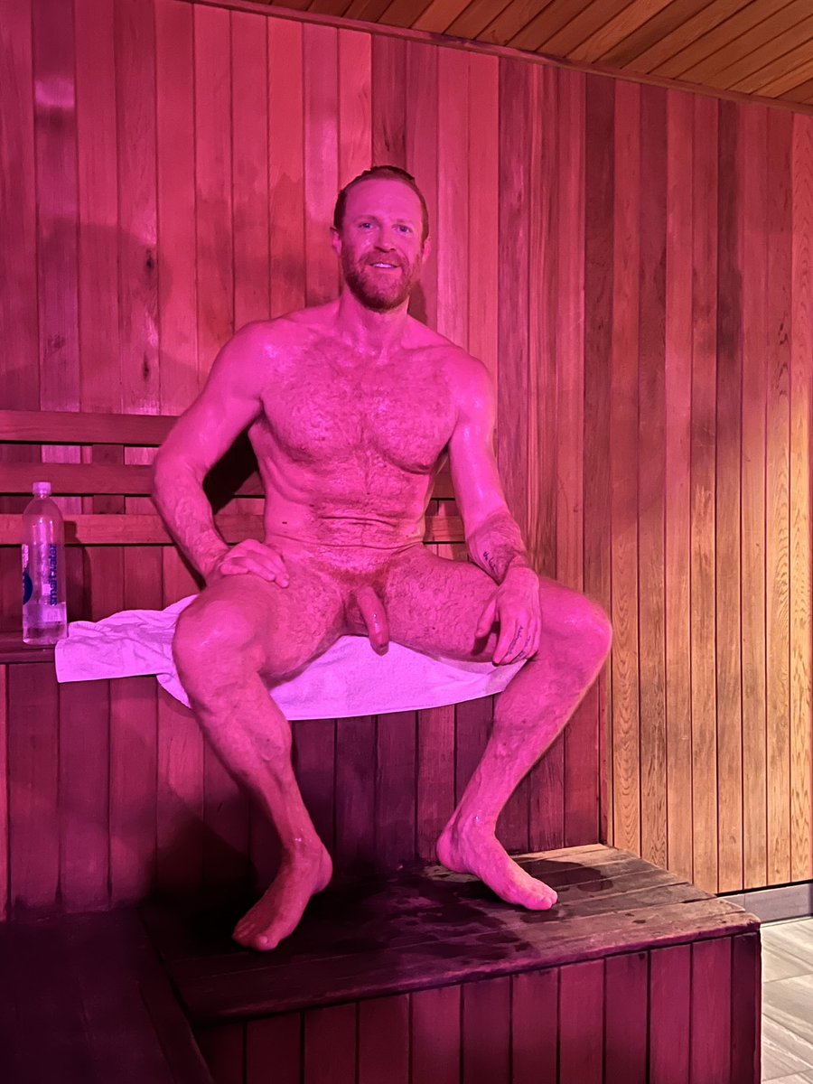 justguntherxxx's tweet photo. My favorite part of a workout! Sauna time 🥵 https://t.co/UxrqKxbhJP