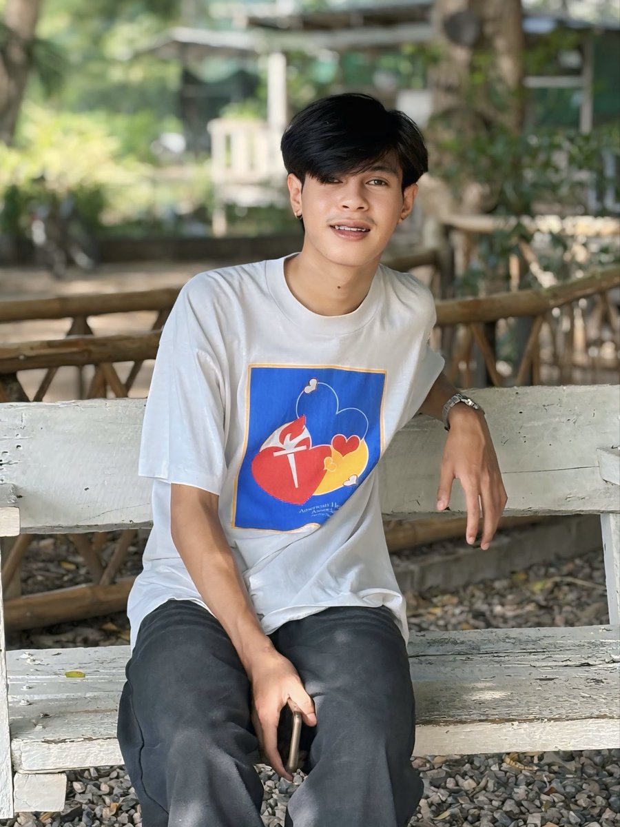 🤴 tweet media