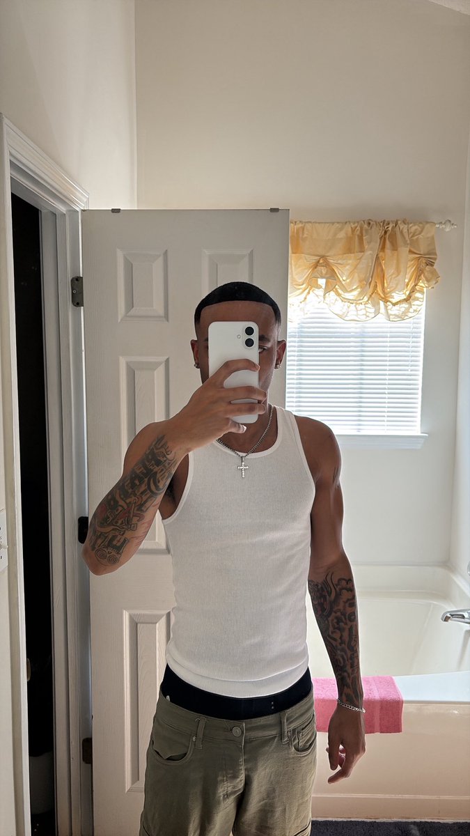 Brandon M tweet media