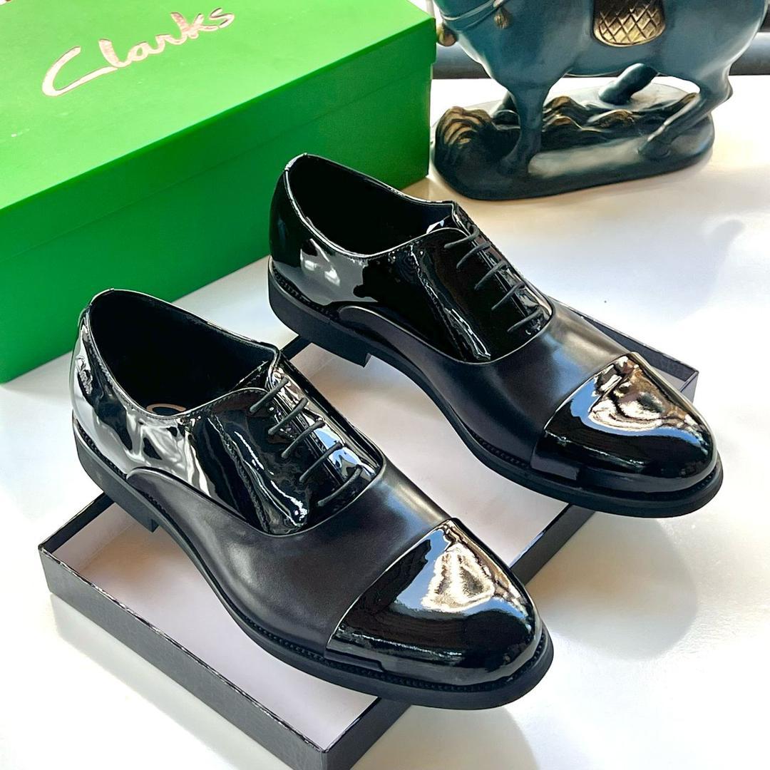 TheApollo_1's tweet photo. 53k clarks
https://t.co/l3xpJVGM13 https://t.co/a6xvqF9Qrh