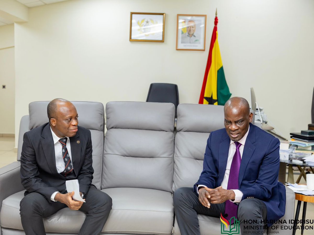 ShalaSheriff's tweet photo. Yesterday, Hon Haruna Iddrisu paid a courtesy call on the Ga Mantse, His Royal Majesty King Tackie Teiko Tsuru II, to reaffirm government’s strong commitment to integrating Ghana’s indigenous languages into our national education system. 

#harunaeffect https://t.co/AZqYorYdDy