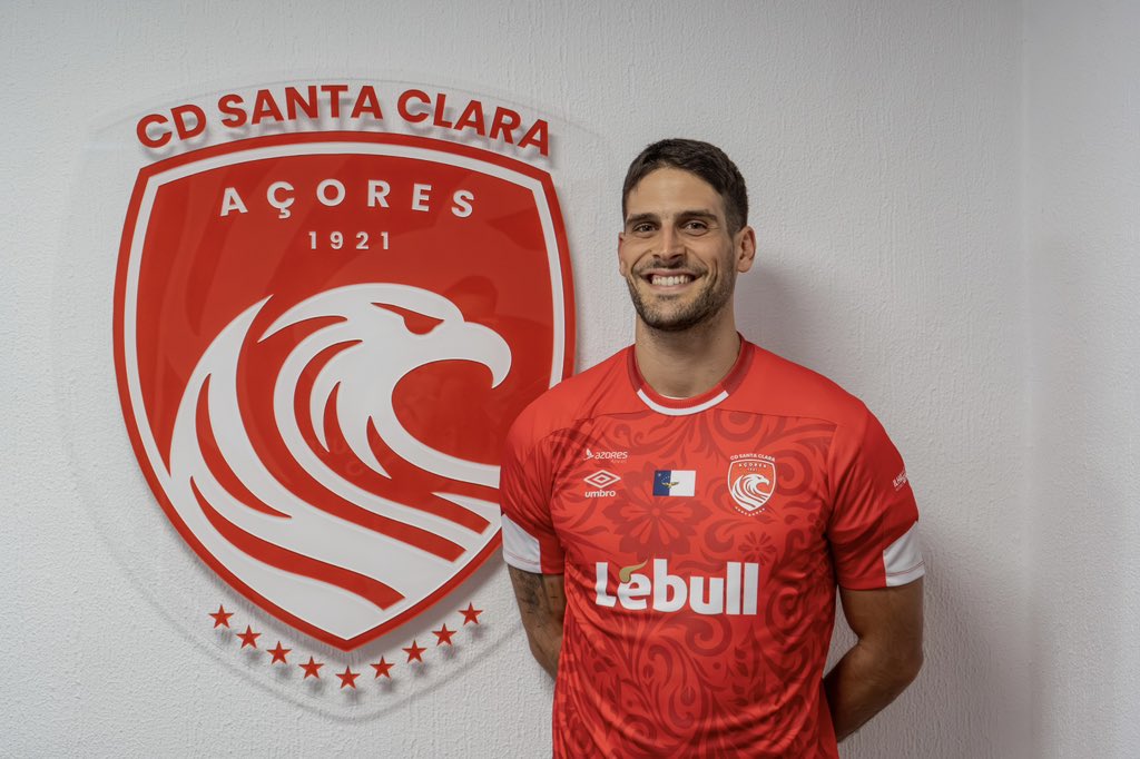 Gonçalo Paciência tweet media