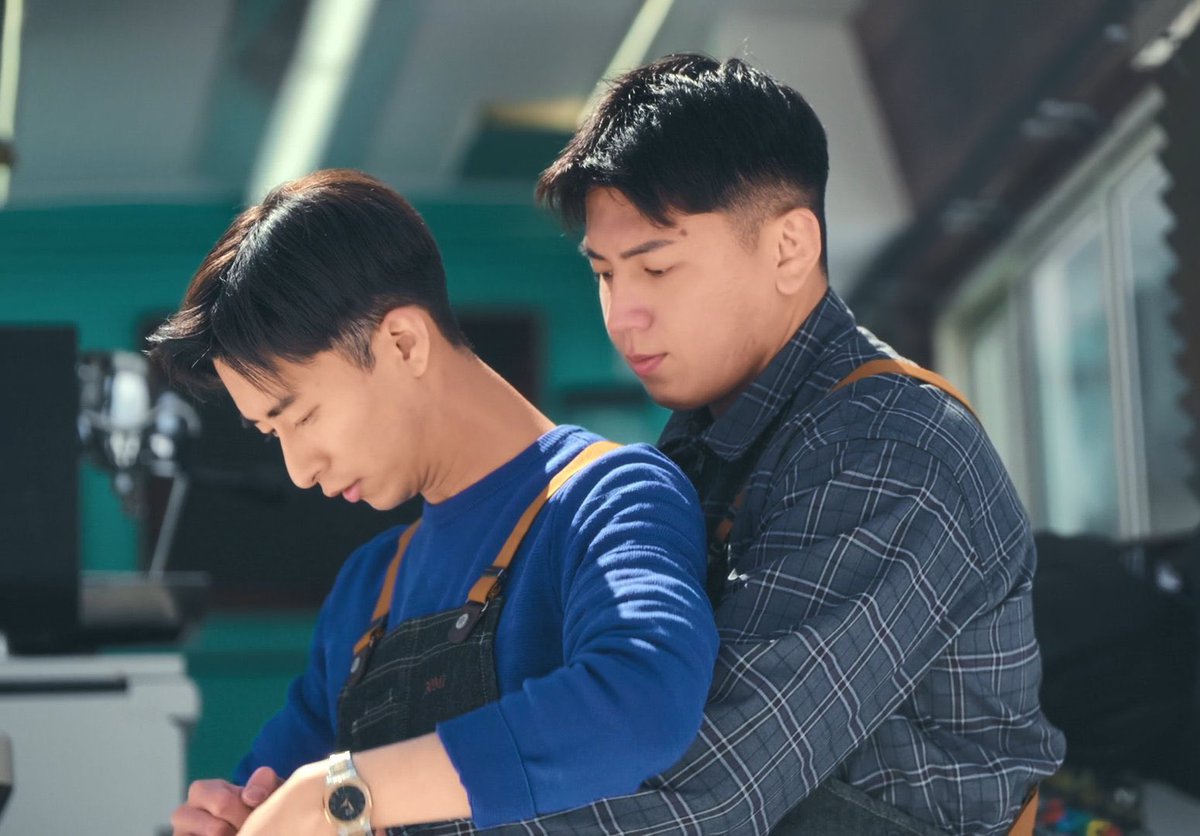 kiymiysun's tweet image. I really love this couple I hope huwei and bomi have vlog YouTube together 🫶🏻🥹🤧💕 #TheBoyfriendSeason2 #HuweiBomi #huwei #Bomi