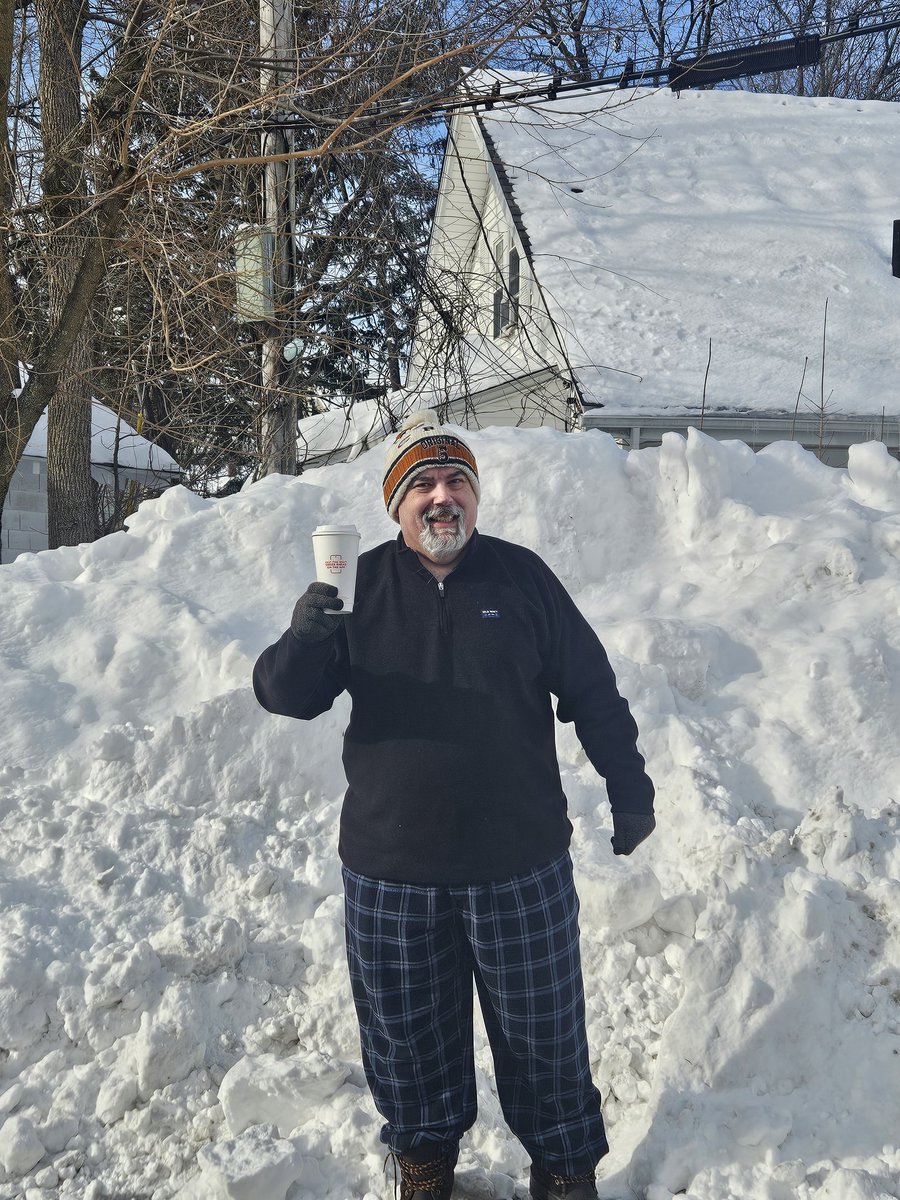 Greetings from #Boston #usa !!! #WinterStormFern #WinterStorm2026 #WinterStorm #dunkin