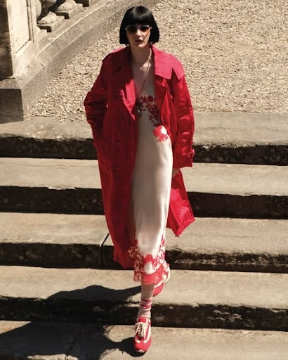 fashiontempoco's tweet photo. Redefining the Mediterranean spirit with Ermanno Scervino Resort 2026. 🌊❤️

Reviewing the bold reds, nautical stripes, and Italian tailoring from the new collection. 
This is where effortless style meets a modern edge.

#ErmannoScervino #Resort2026 #MFW #ItalianStyle https://t.co/PPcRRbK8Nl