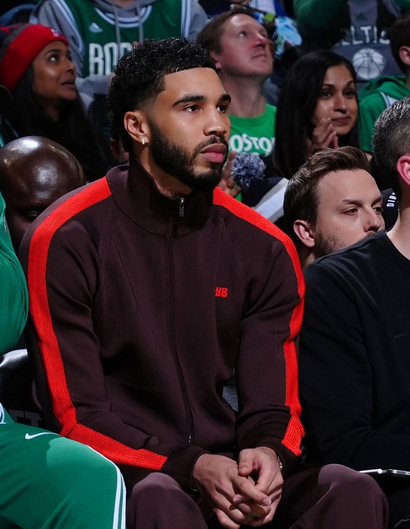 TheDunkCentral's tweet image. Jayson Tatum says he would already have a statue if he played for the Grizzlies

“The career I have right now, if I had it with the Grizzlies, I would have a statue outside the arena right now”

(Via @thepivot / h/t @Fullcourtpass )