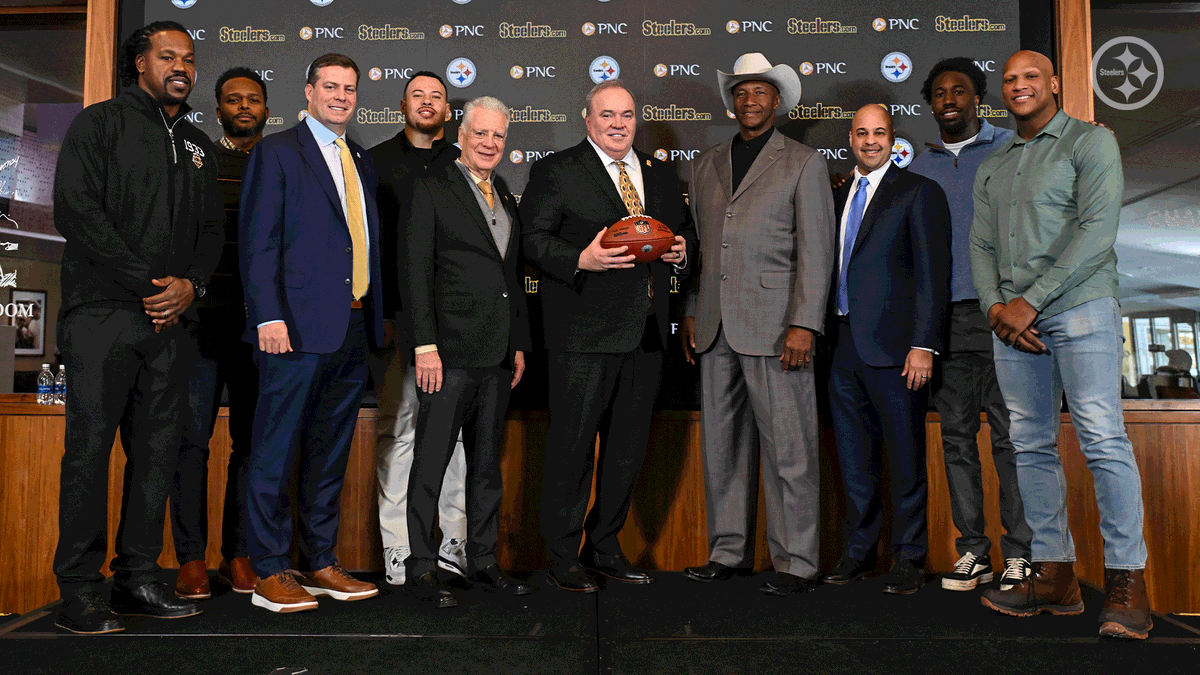 Football is family 🖤💛