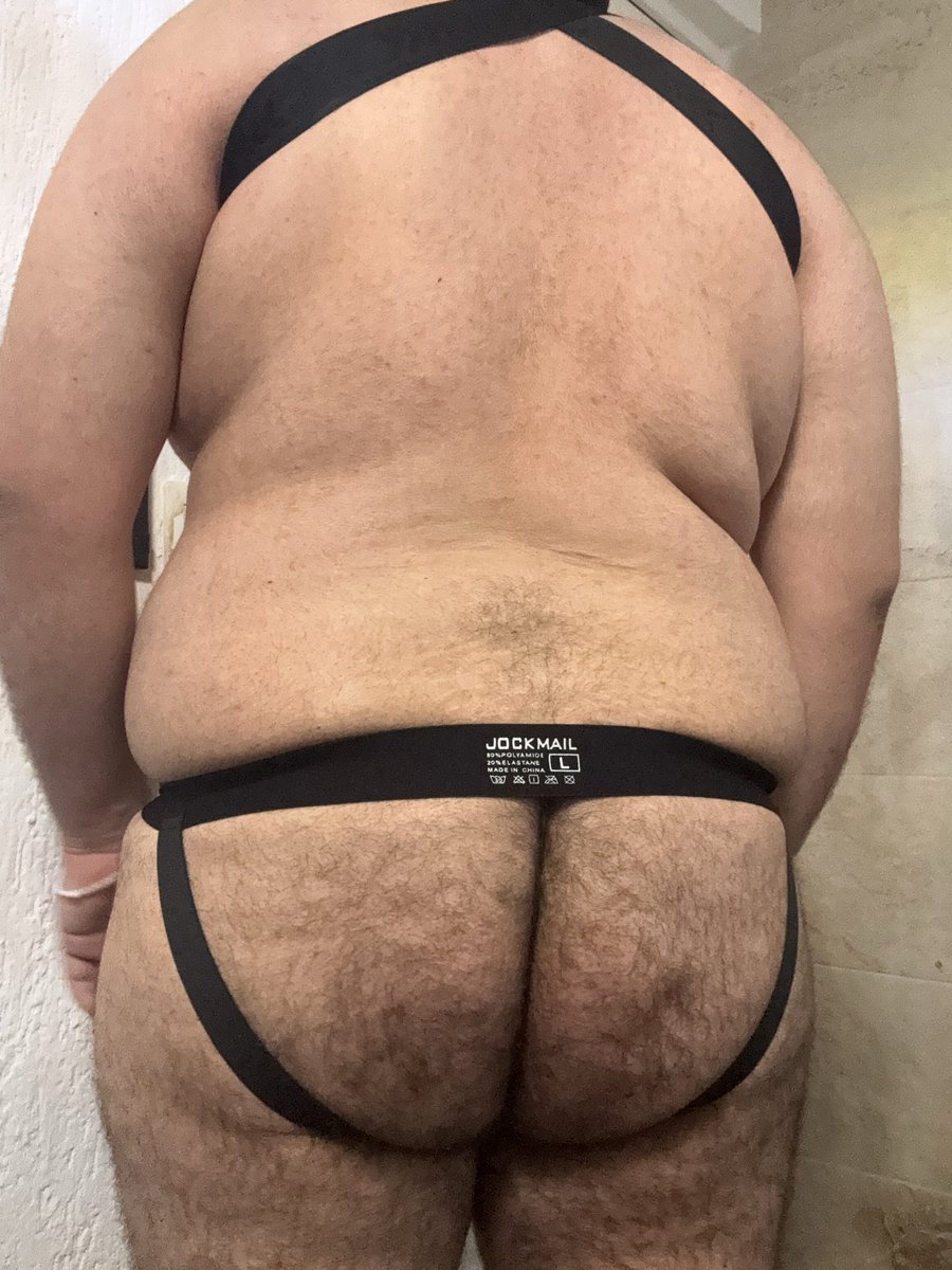 Me encantan el #TummyTuesday y más estrenando este #singlet de jockmail que me regalaron de mi wishlist.
Les gusta?
Si quieren verme usando lo que me envían, pueden ingresar en el link:

amazon.com.mx/hz/wishlist/ls…