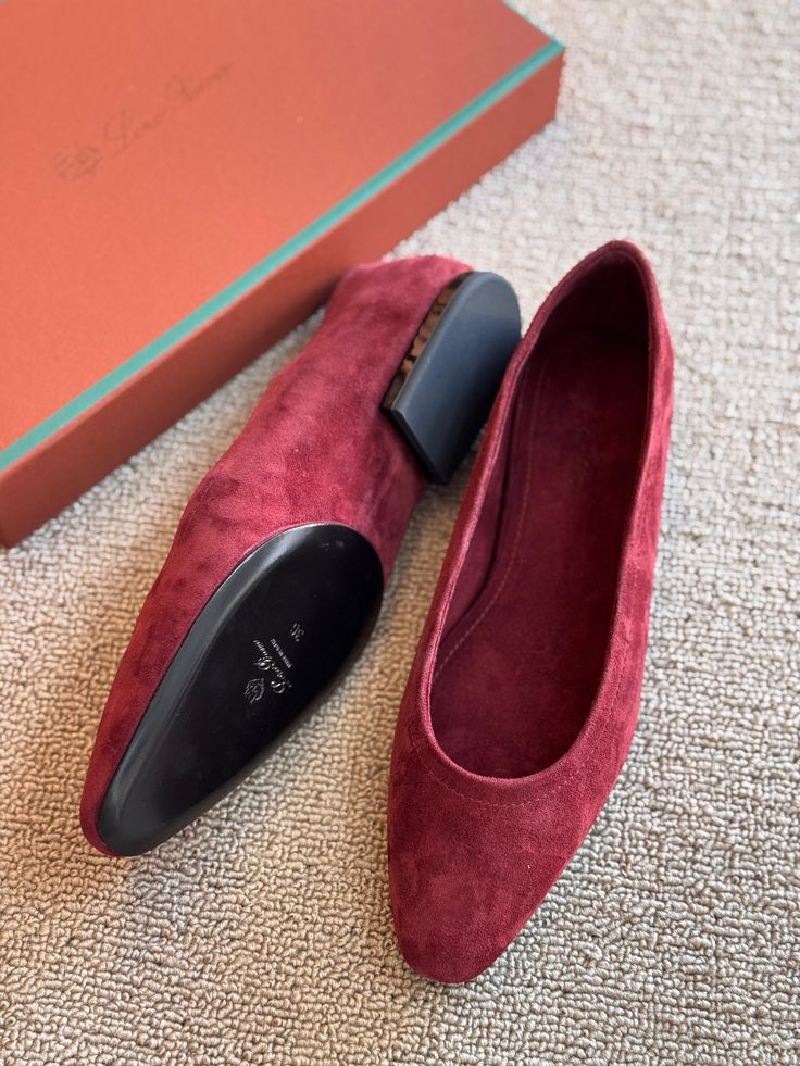 sarpoder_design's tweet photo. Handcrafted Bespoke 
Flats Ballerina" 
Üretim Proses ; El yapımı, Buzağı Derisi, Kösele taban, 
Zemin iç taban 2 mm egon ped .
.
.
 #özelüretim #elyapımı
#footwear #babet #designer #elişçiliği 
#kadınbabet #hautecouture #kişiyeözel #kadınbabet https://t.co/C6BQpUG93v