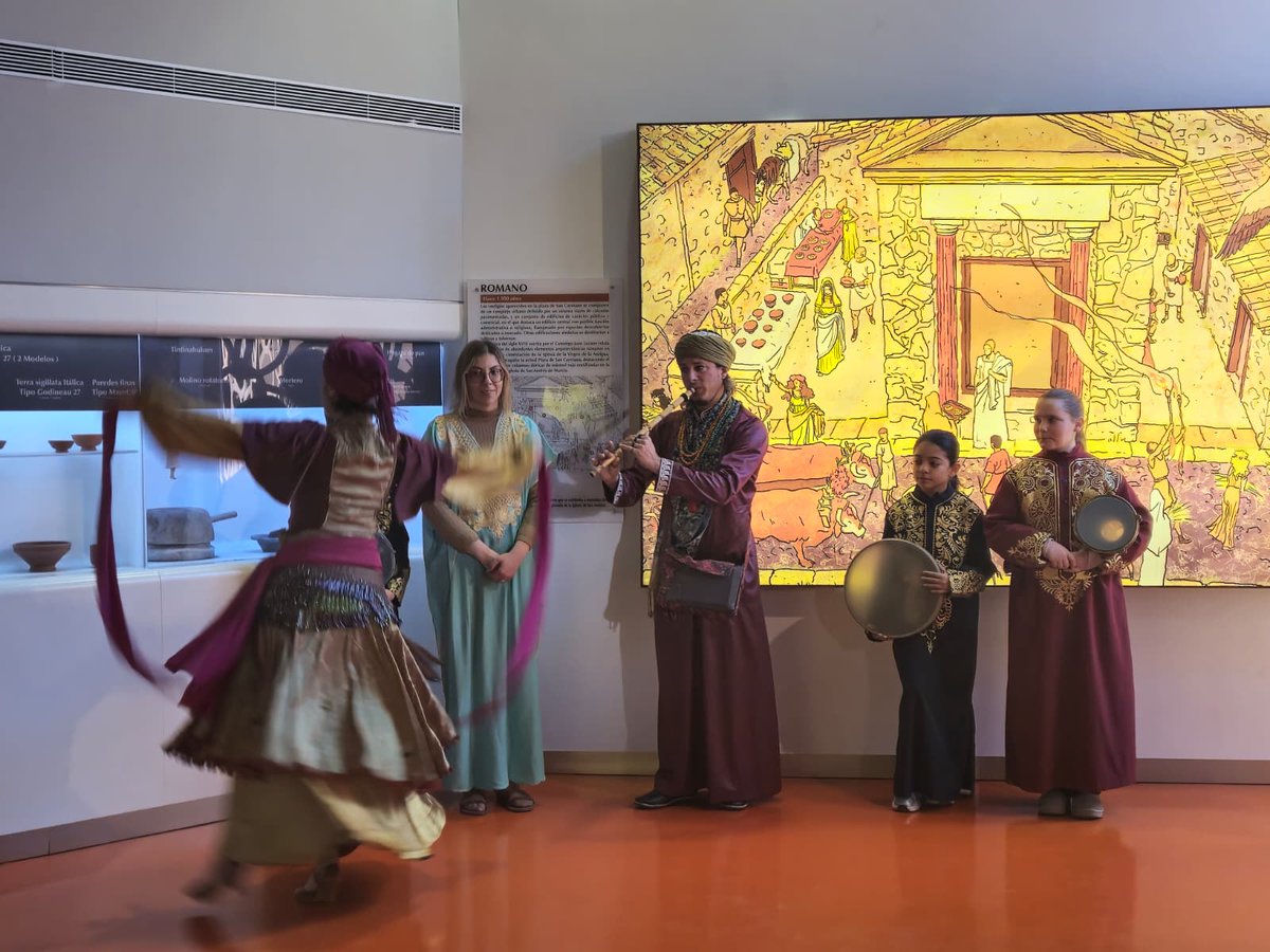 Constructores de la Historia tweet media