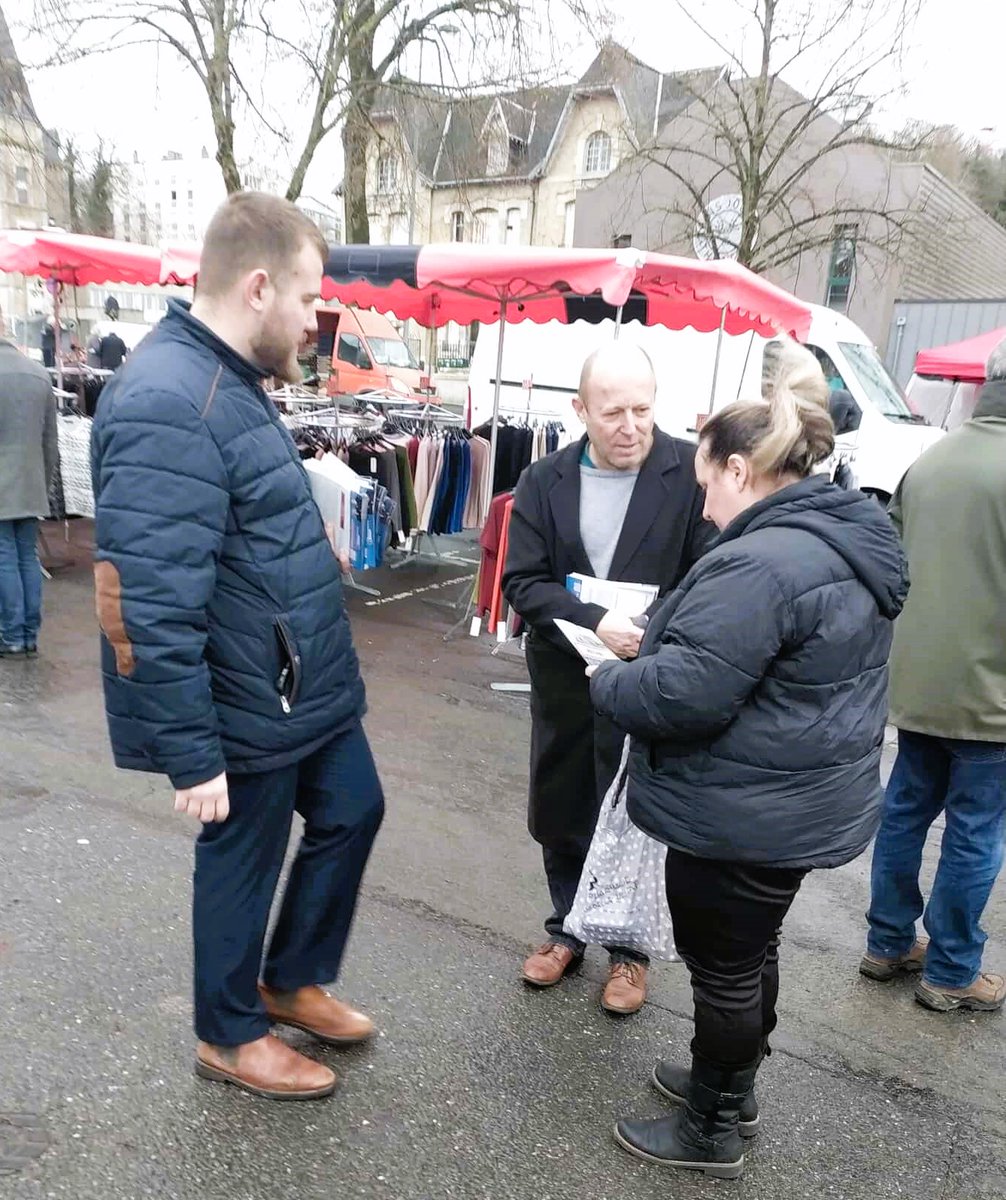 🔵 À Rethel, la politique doit redevenir concrète.

Nous porterons une ligne claire : protéger, relancer, respecter.

Rendre à la ville son dynamisme et aux habitants, la fierté d’y vivre.

🇫🇷 Jusqu’à la victoire.