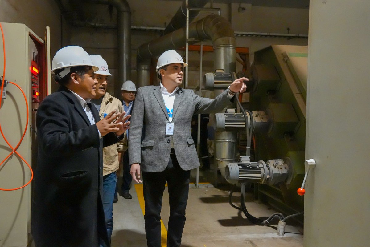 🛠️Trabajando para coadyuvar en la reconstrucción de la patria 🇧🇴