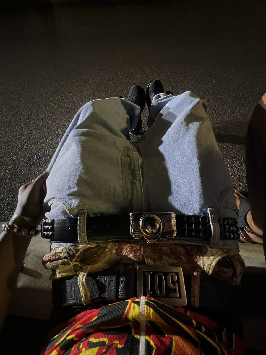 justoke_'s tweet image. Double belt?