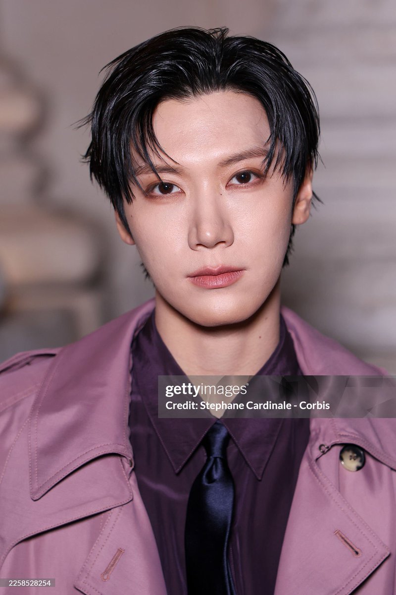 พี่เตนล์เป็นแวมไพร์แน่ๆ เด็กขึ้นทุกปี ขึ้นกล้องขึ้นทุกปี getty image ทำอะไรฮีไม่ได้เลย

TENLEE WITH YSL MENs WINTER26 #SaintLaurentxTEN