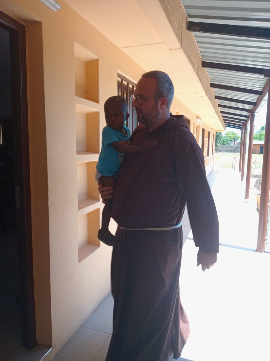 FraLucaSantato's tweet image. Visita di Lucas oggi. Cresce bene ed è pieno di vita. Fra Luca