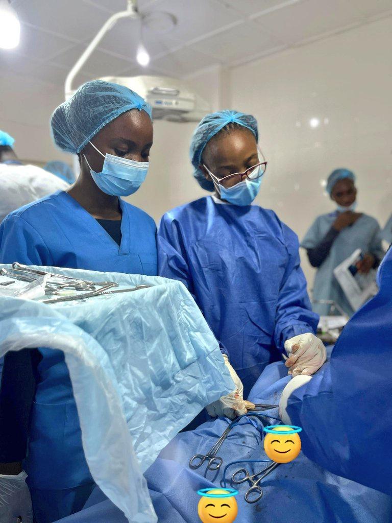 she_is_emem's tweet image. GCK Medical Missions Called... 
And I answered
#DLconversations #GCKinUyo #DLtwitter