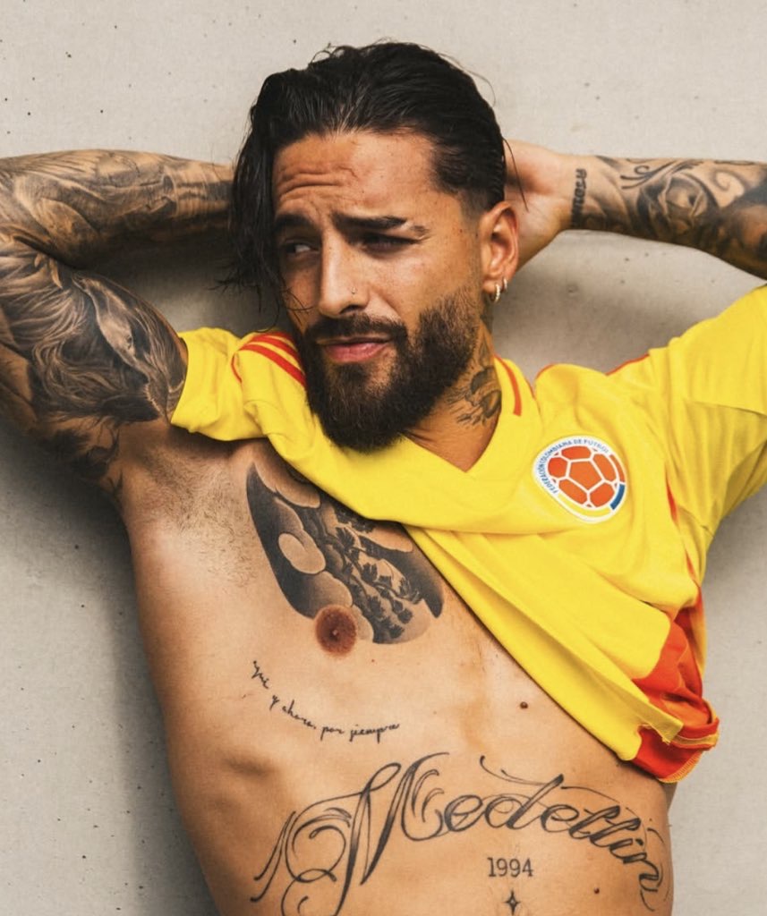 Happy 32nd birthday to the talented Maluma.