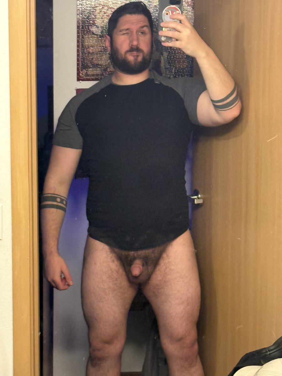 10nooki's tweet photo. Leg day beef (uncensored) 🥩 https://t.co/6qWdUn40Ui