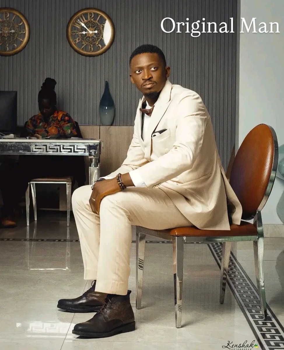 OriginalPeejay's tweet image. ORIGINAL GROOMS MEN STYLE.

Brown Derby Ankle boot specially handmade for a prospective clients.

#proudlymadeinjos #peejayoriginals #peejayfootwears #handmadeshoes #boots #derbyshoes #peejayshoes #weddingshoes #josshoemakers #josweddings #groom #luxury #shoemakerinjos #madeinjos