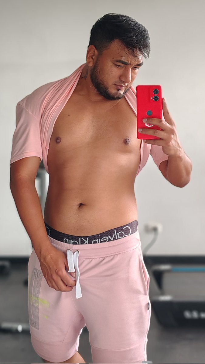 dsantamariao's tweet photo. Quien para hacer trabajos 💪 https://t.co/AchIJn3TUB