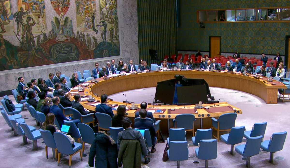 بتأييد 13 عضوا وامتناع روسيا والصين عن التصويت اعتمد مجلس الأمن الدولي القرار 2813 للتمديد النهائي لولاية بعثة الأمم المتحدة لدعم اتفاق الحُديدة - #اليمن حتى 31 مارس.