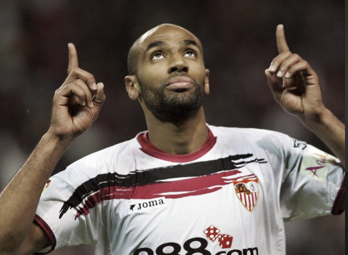 𝐍𝐀𝐕𝐈𝐒𝐌𝐎 tweet media