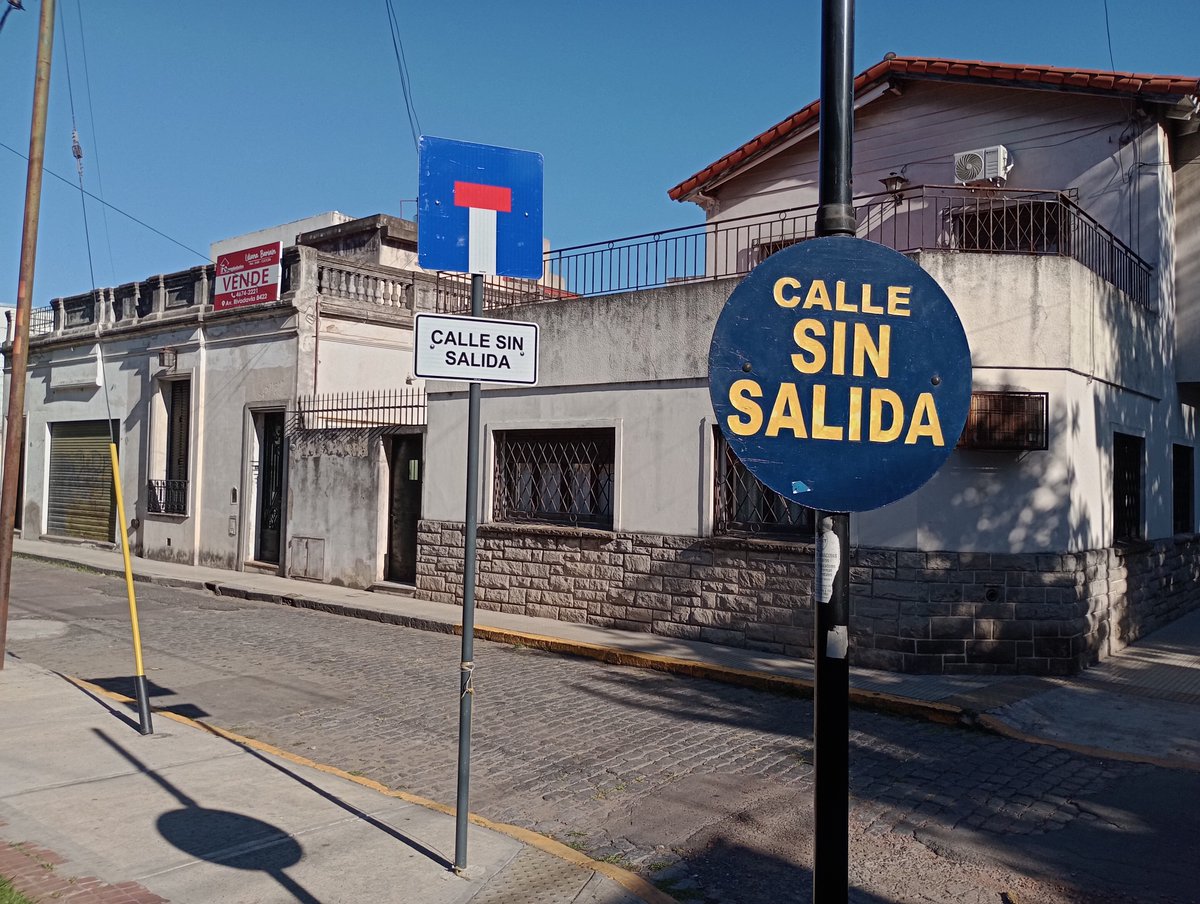 youtube.com/watch?v=Lxf8QG…
A la plaza, a por unas rolas.