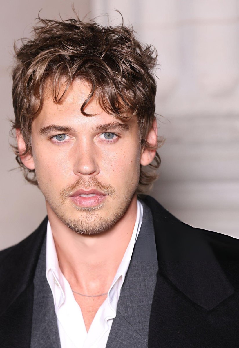 Austin Butler attends the Saint Laurent FW26 Fashion Show in Paris. - January 27th