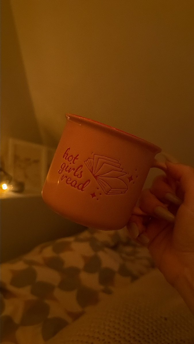 OkiemMbooks tweet media