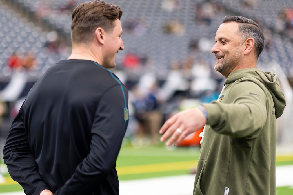 JaguarsPR's tweet image. The Jacksonville Jaguars have announced Offensive Coordinator Grant Udinski and Defensive Coordinator Anthony Campanile will remain with the team for the 2026 season.