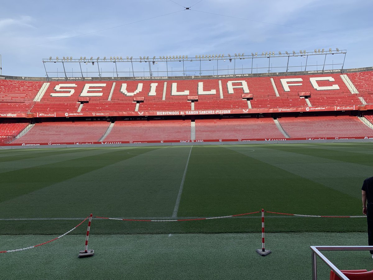 sjs78's tweet photo. @SevillaFC_ENG @StevieBroon78 Wonderful city and a great stadium/tour too https://t.co/QojK7DpFQ7