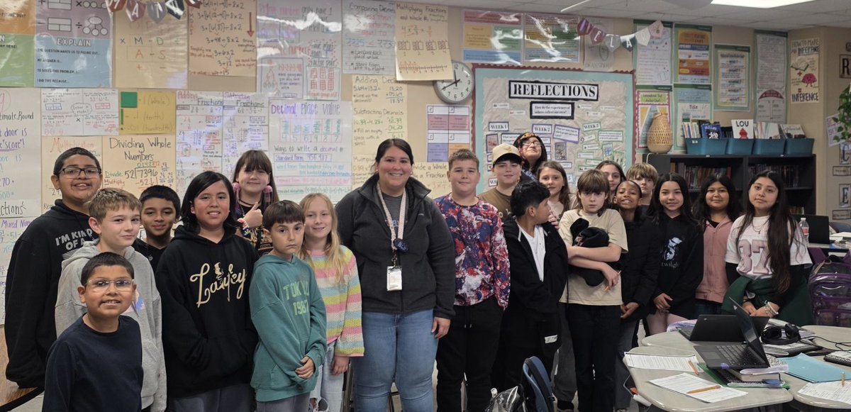 Chi Rocha tweet media