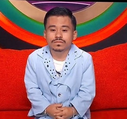 ReginaMayorgaB1's tweet image. • Si los periodistas ven a Aaron, le preguntan por Aldo.
• Si los periodistas ven a Aldo, le preguntan por Aaron.
• Si los periodistas ven a Abelito, le preguntan por los Aldron 😅

El guerrero más fuerte