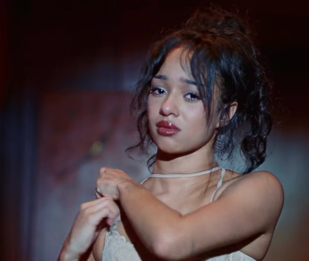 manoniverse's tweet image. ACTRESS MANON WHEN???